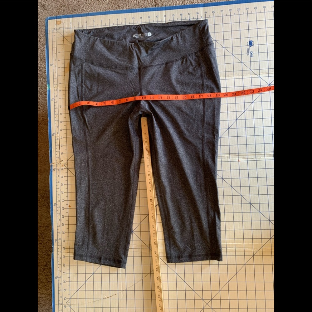 Active by Old Navy XL exercise crop pants P119